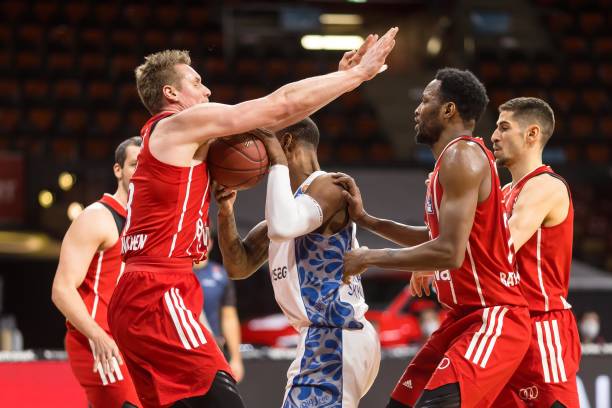 困境的国足 困境的国足